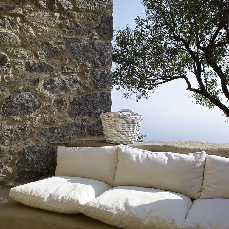 Melanopetra Boutique Apartments Emporeios  Exterior photo